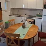 דירה Marita *
