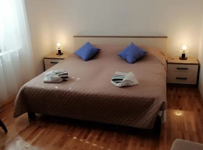 Marita * 科尔丘拉